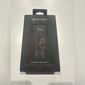 BRAND NEW Stanley Cross Body Bottle Case